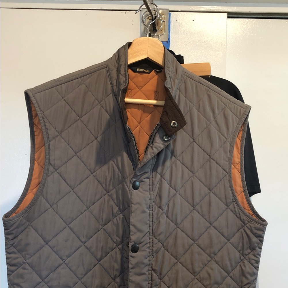 Barbour Quilted Gray Men's Vest with Tan Lining Lowerdale Gilet very good